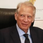 France : Dominique de Villepin alerte sur un risque de « guerre civile » après les incidents du 17 octobre